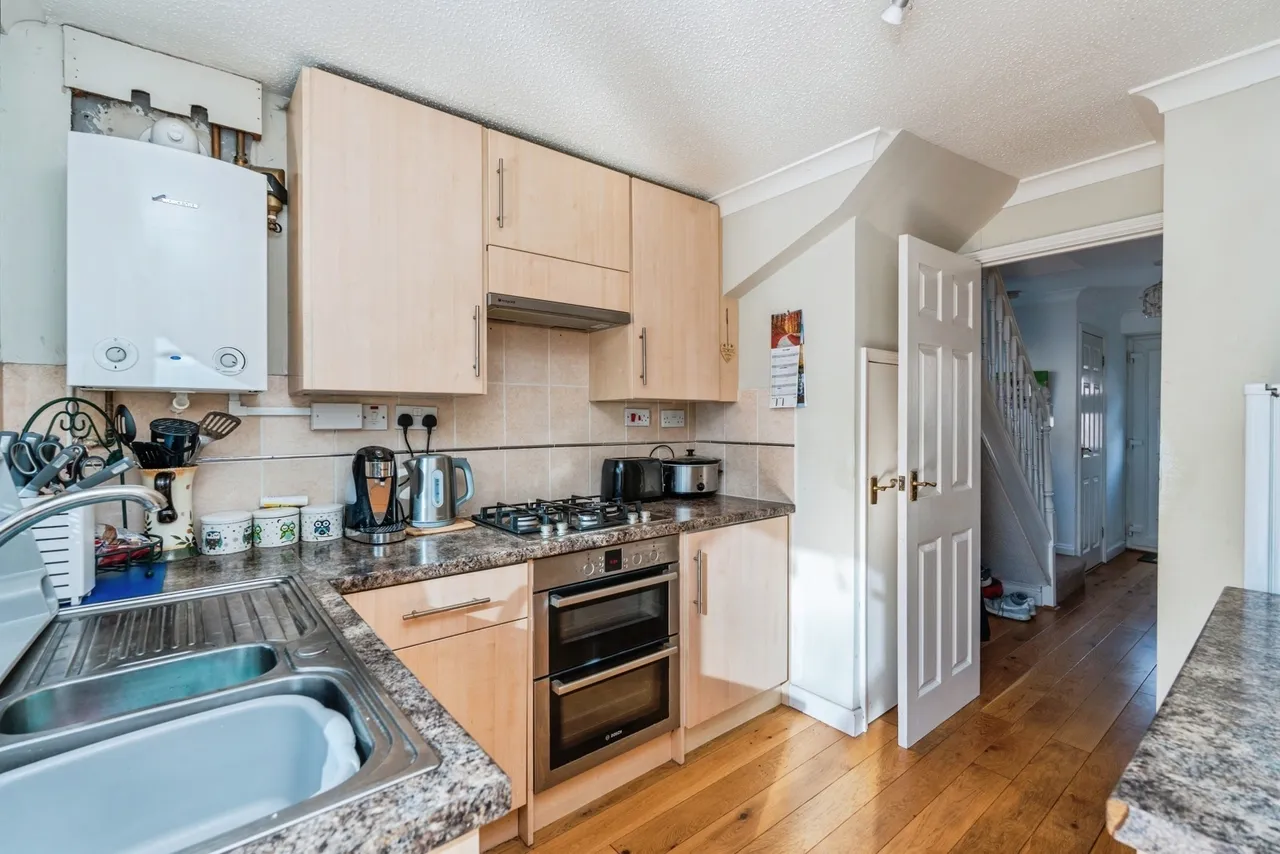 Petty Close, Romsey, SO51, photo 9