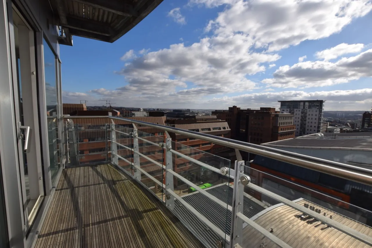 Albion Street, LS2, photo 4