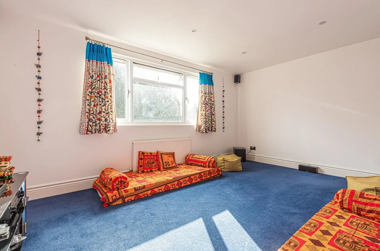 York Road, Cheam, Surrey, SM2 6HL, photo 19
