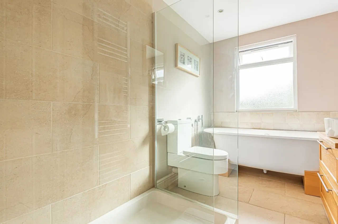 York Road, Cheam, Surrey, SM2 6HL, photo 21