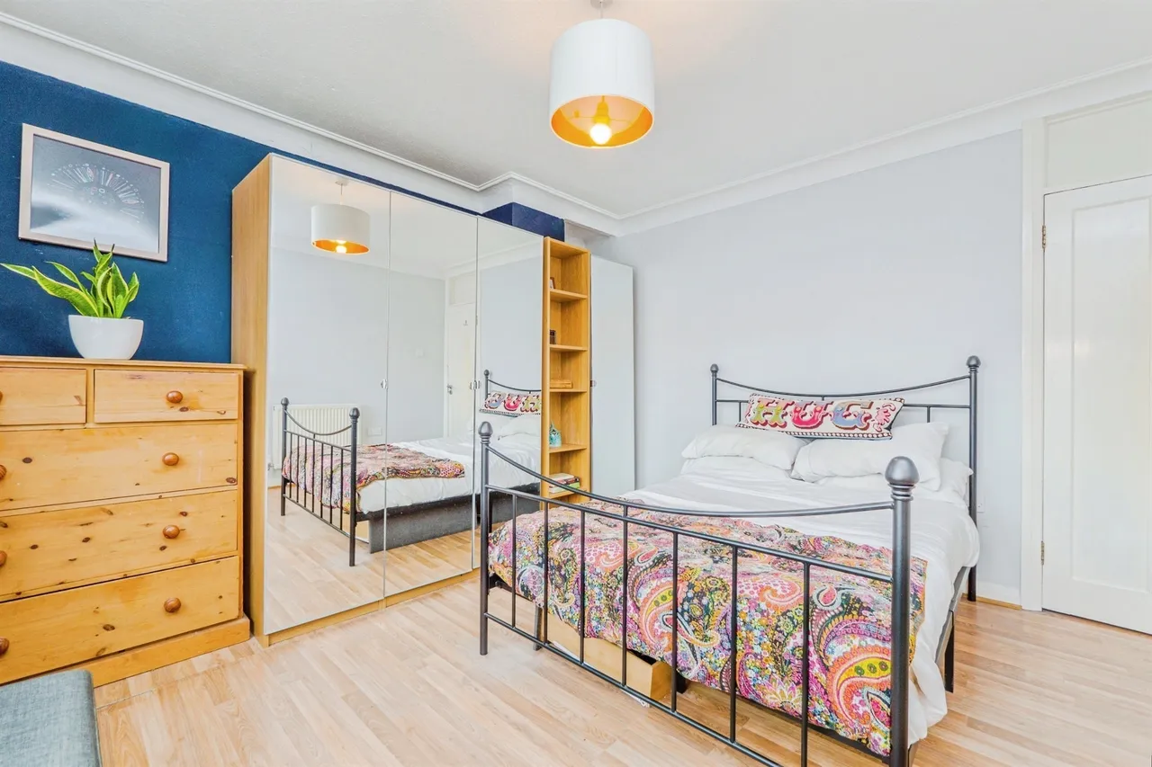 Rookwood Close, Cardiff, CF5, photo 14