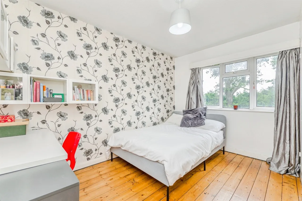 Rookwood Close, Cardiff, CF5, photo 18