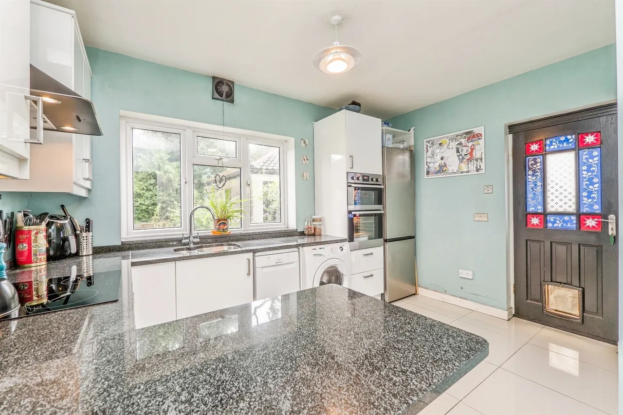 Rookwood Close, Cardiff, CF5, photo 9