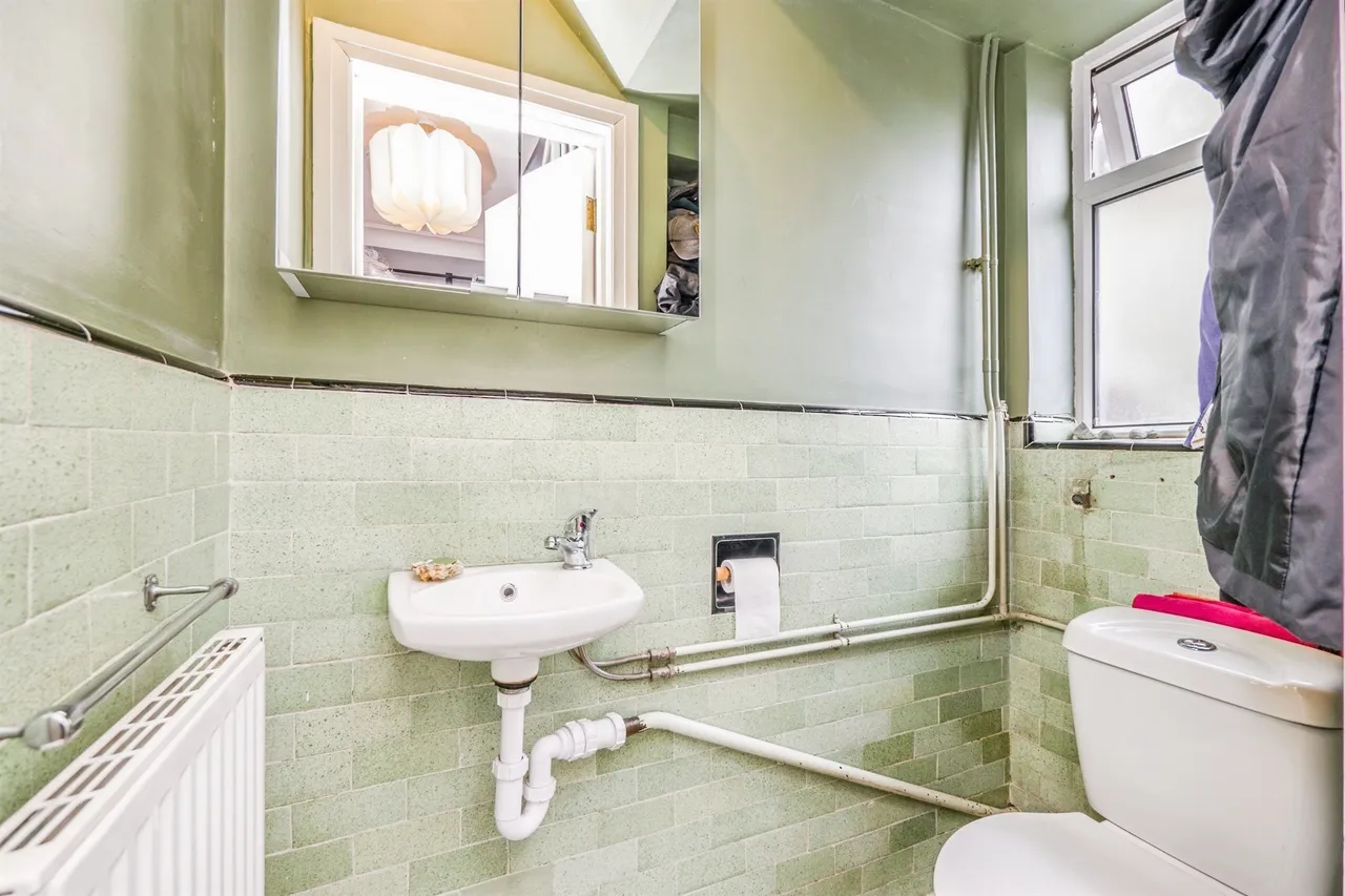 Rookwood Close, Cardiff, CF5, photo 11