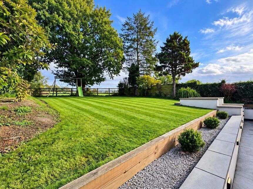 Ashborne Drive, Bury, BL9, photo 28