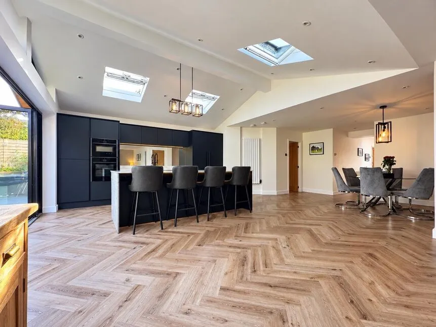 Ashborne Drive, Bury, BL9, photo 9
