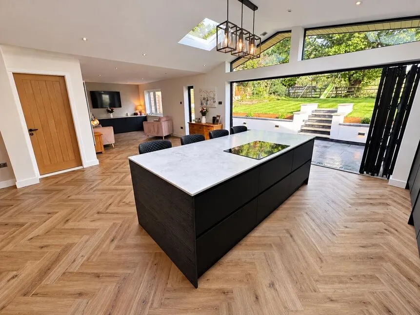 Ashborne Drive, Bury, BL9, photo 3