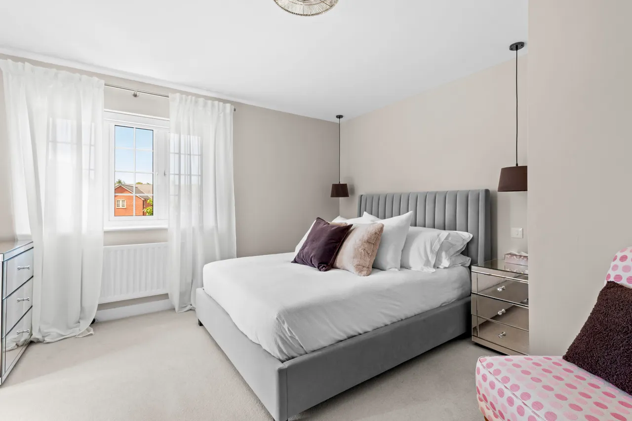 Chapel Drive, Aston Clinton, HP22, photo 14