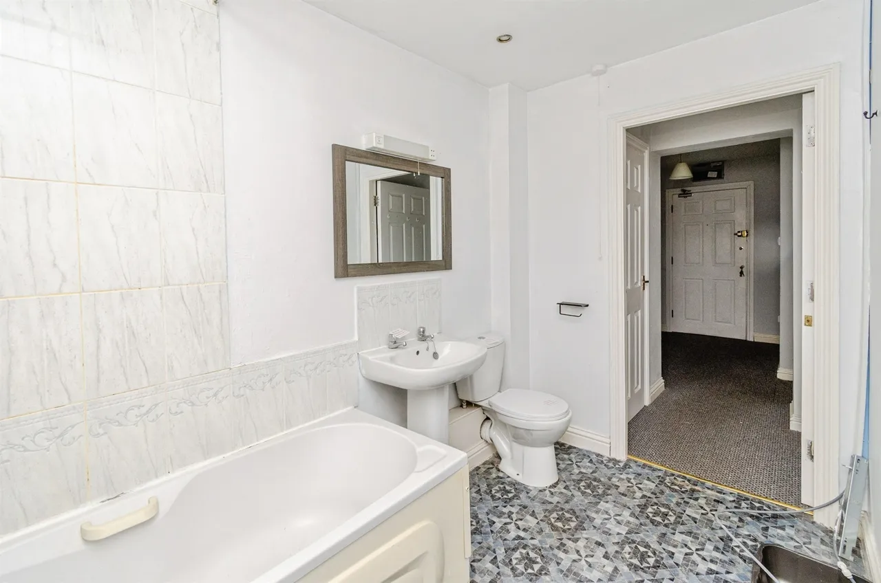 Toll End Road, Tipton, DY4, photo 15