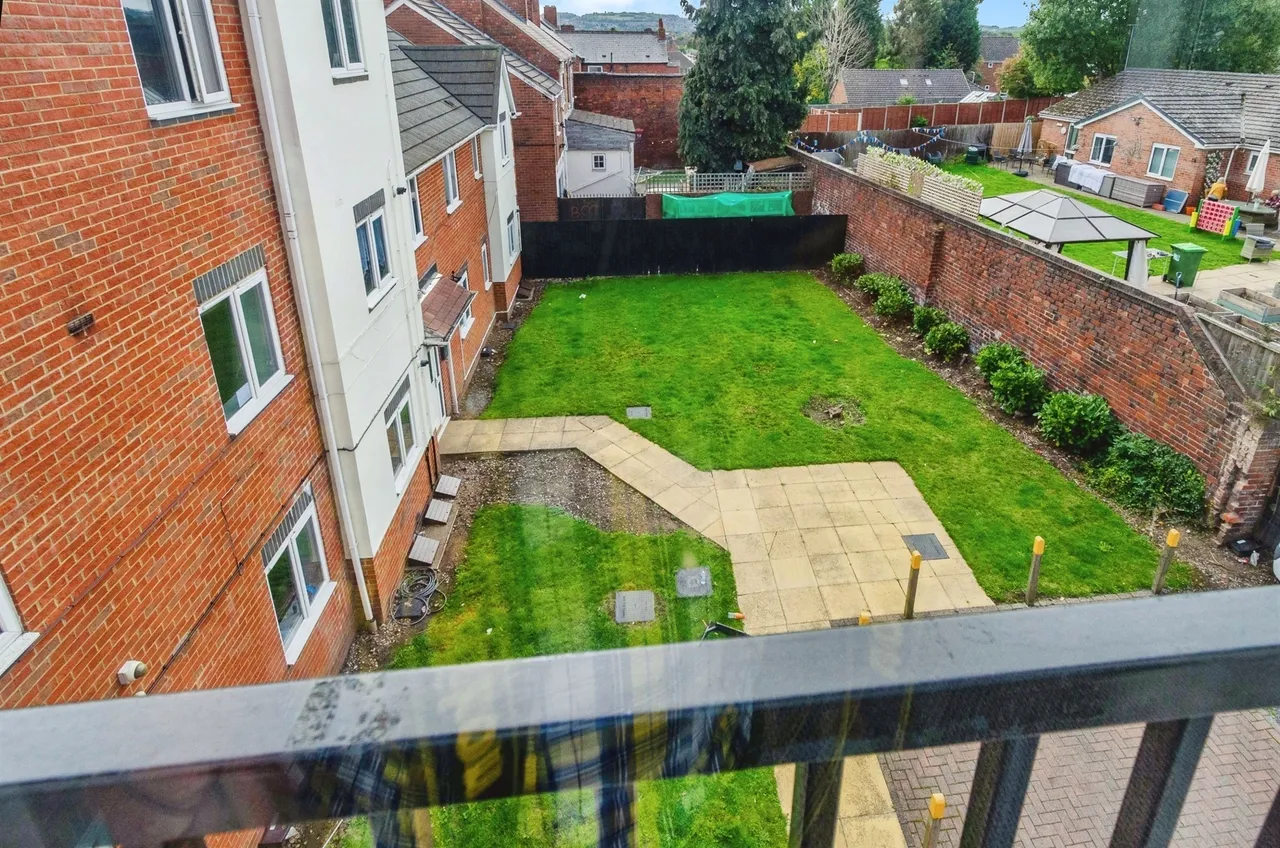 Toll End Road, Tipton, DY4, photo 16
