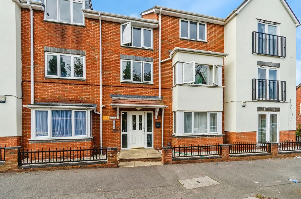 Toll End Road, Tipton, DY4, photo 10