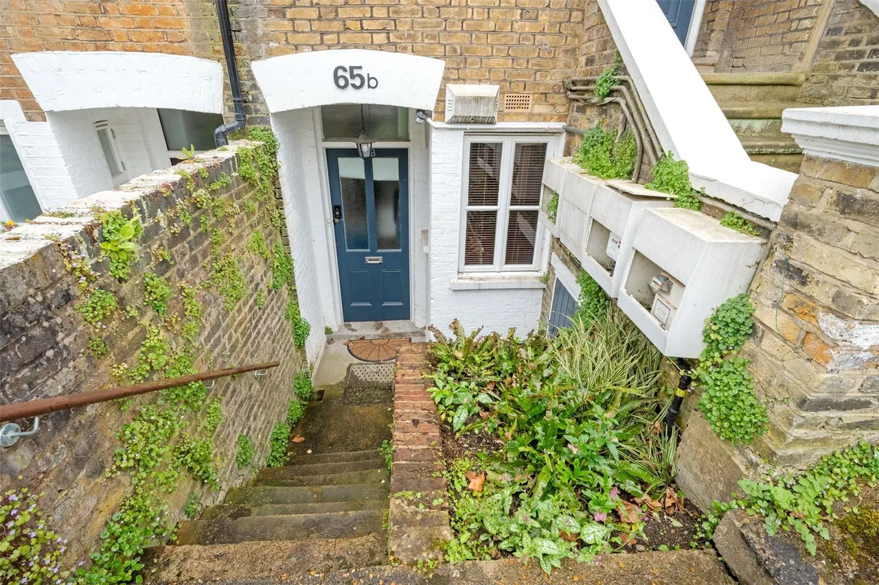 Brondesbury Villas, Queens Park, NW6, photo 13