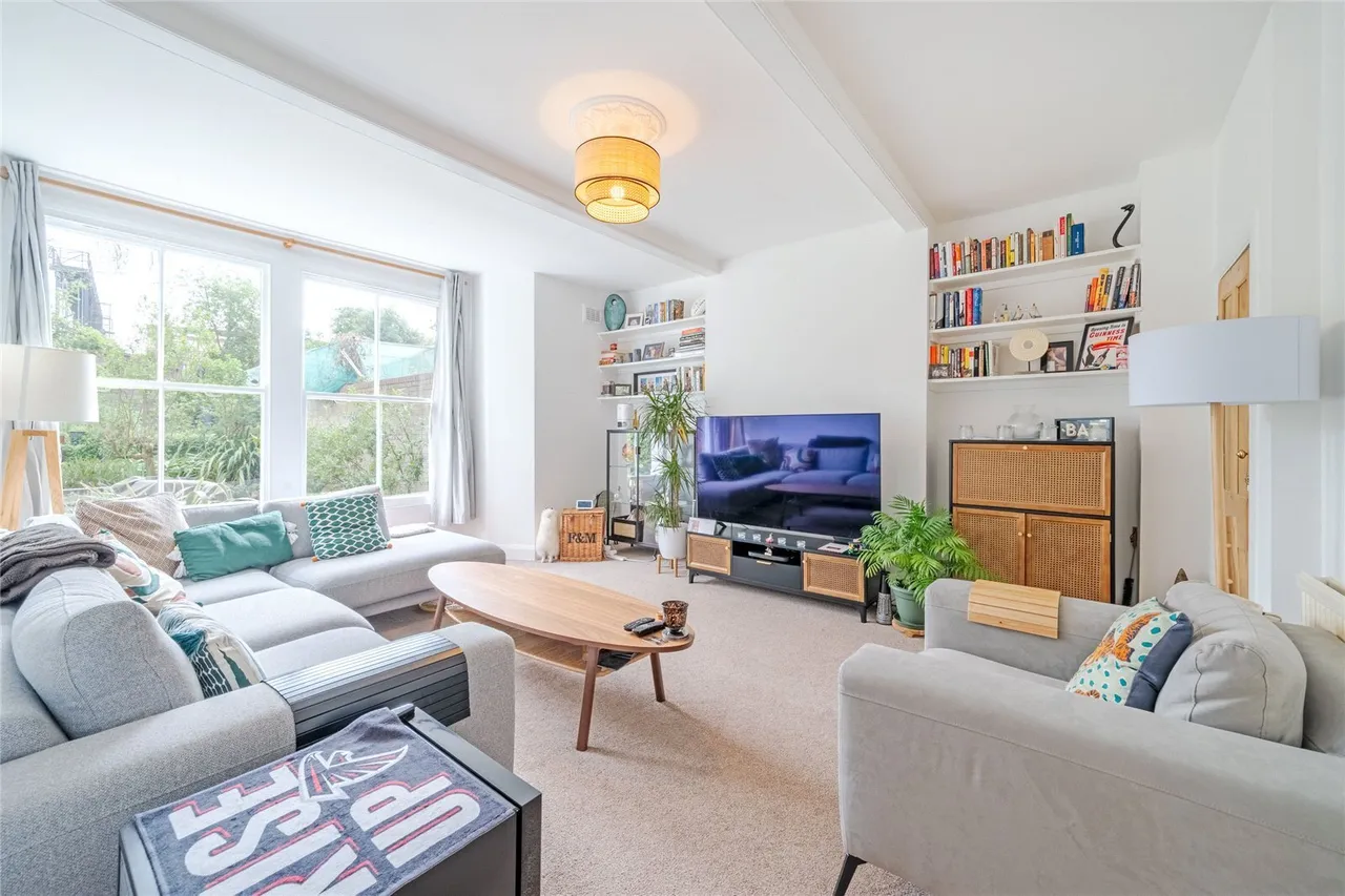 Brondesbury Villas, Queens Park, NW6, photo 2