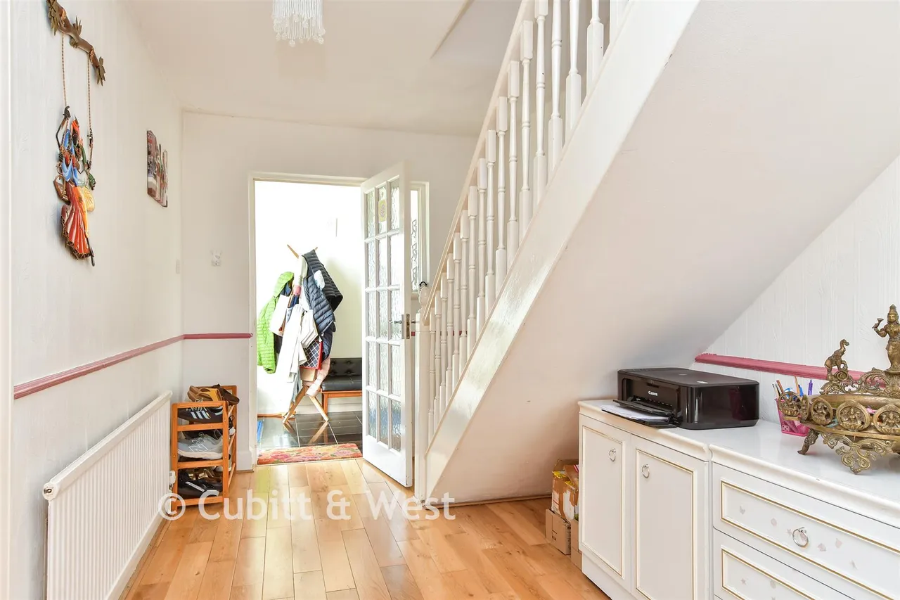 Loxwood Avenue, Worthing, BN14, photo 2