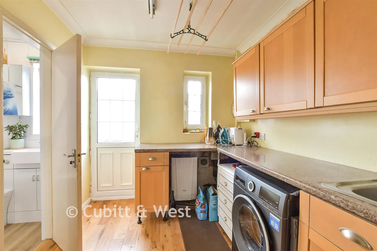 Loxwood Avenue, Worthing, BN14, photo 11