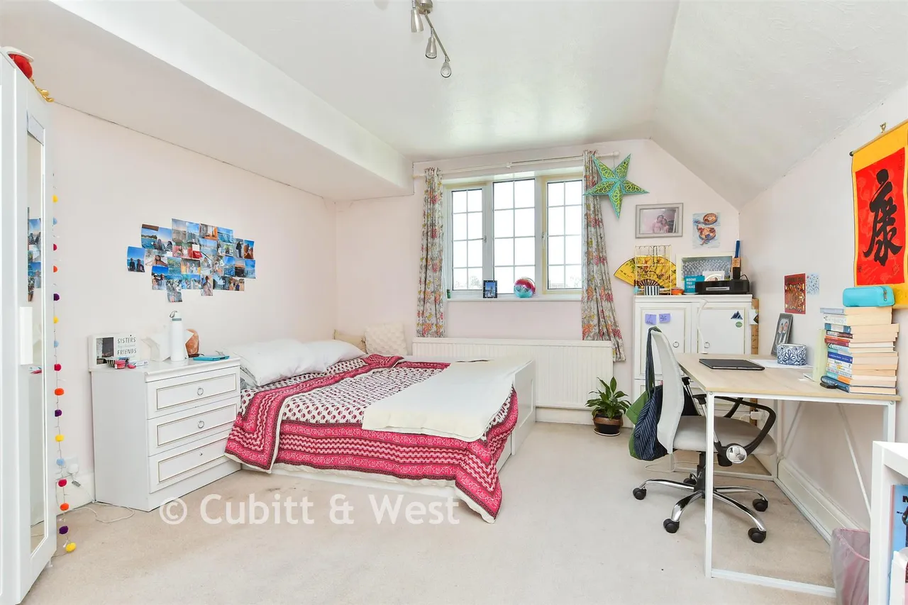 Loxwood Avenue, Worthing, BN14, photo 17