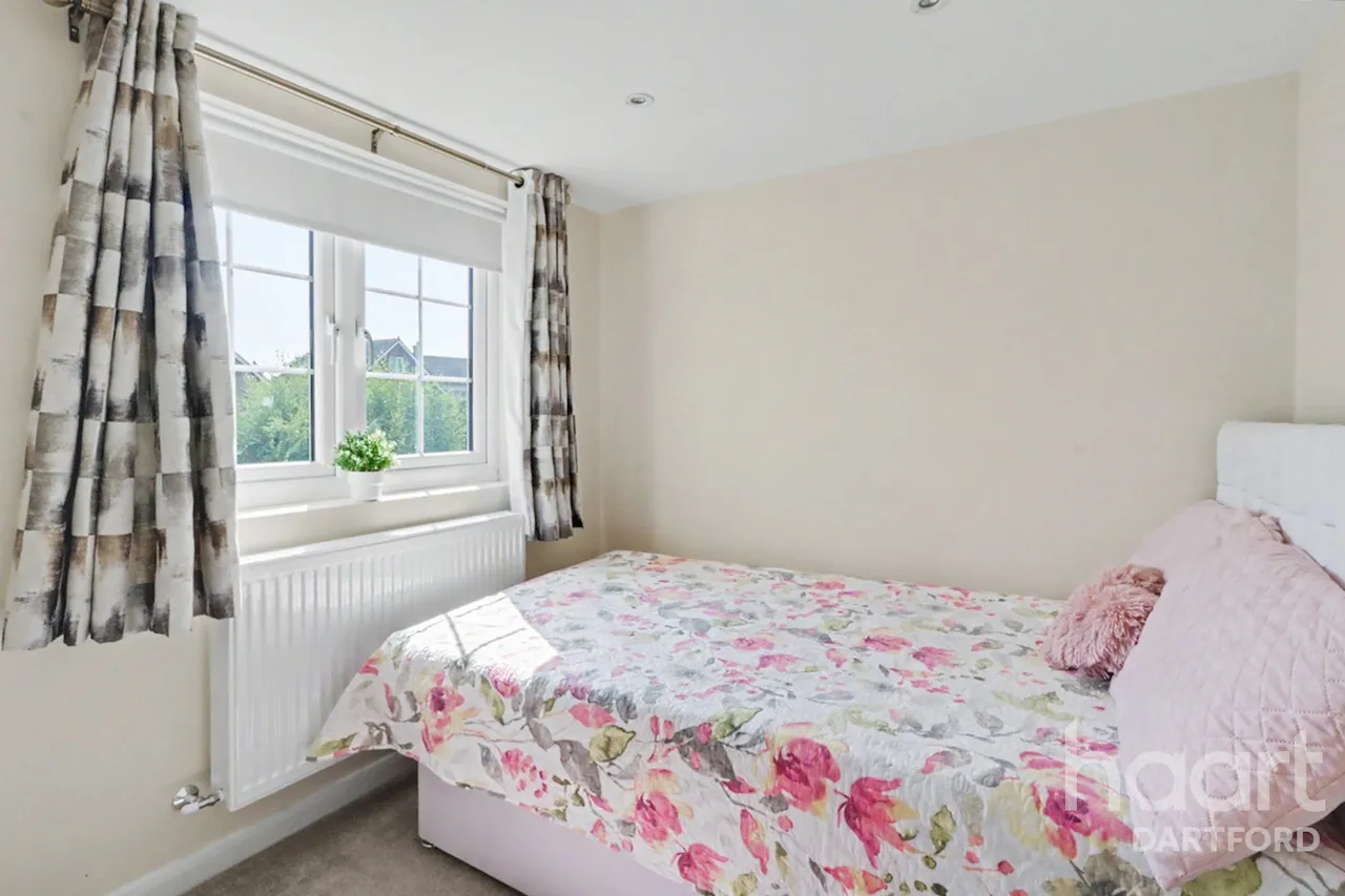 Appleton Drive, Dartford, DA2, photo 22