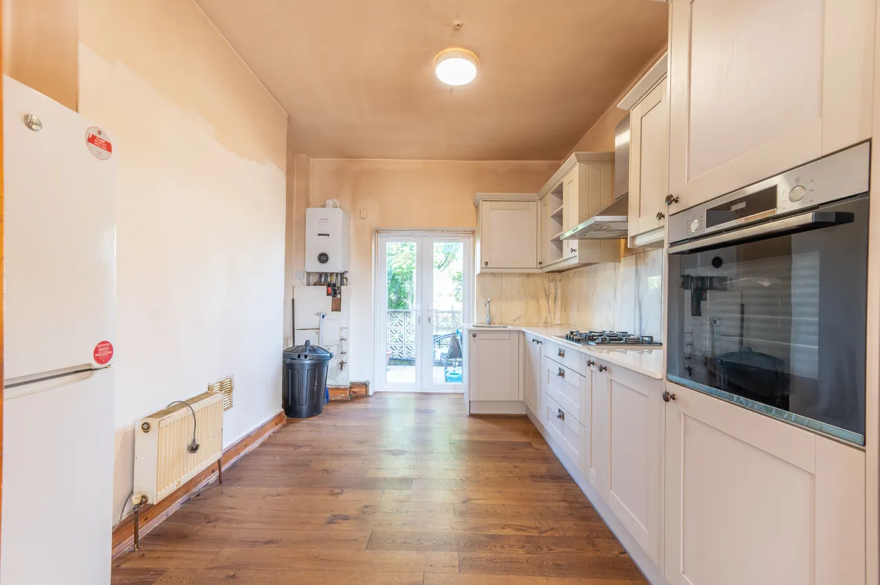 Top Flat, 300 Westbourne Park Road, London, photo 11
