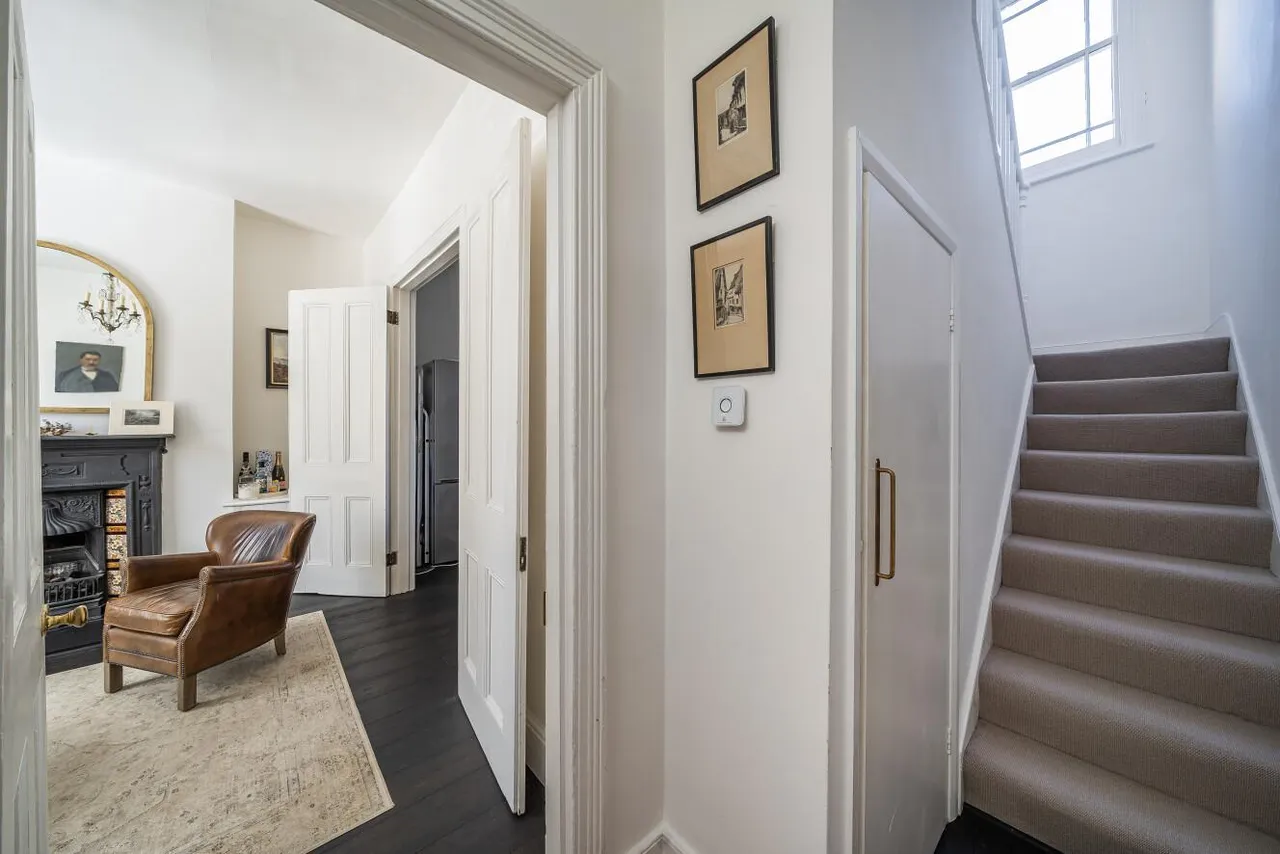 Ravensdon Street, Kennington, London, SE11, photo 12