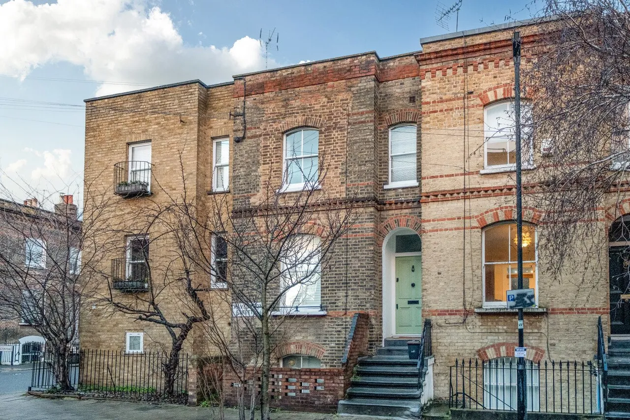 2 bed flat for sale — Ravensdon Street, Kennington, London, SE11