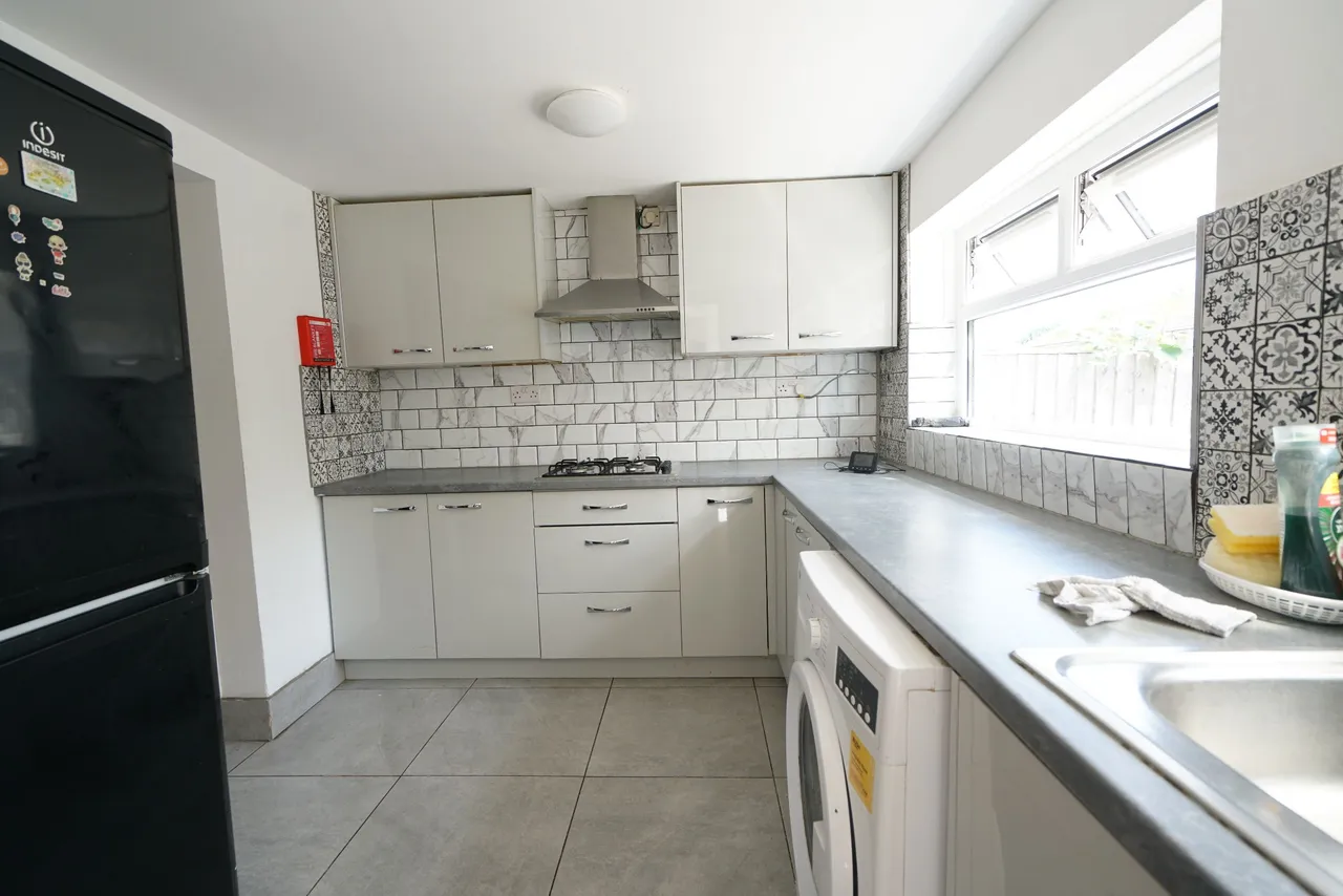 Manser Road, Rainham, Essex, RM13 8NL, photo 7