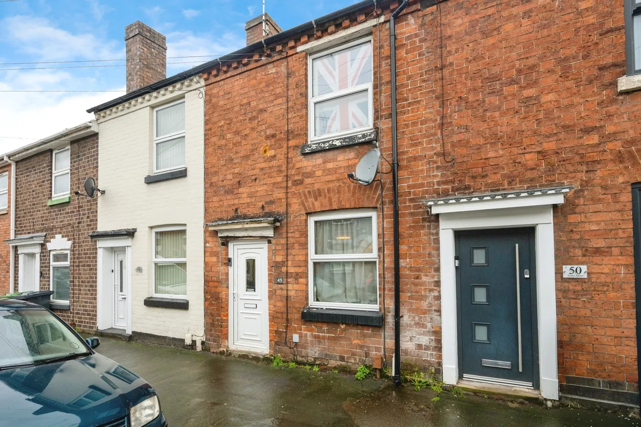 2 bed house for sale — Lorne Street, Kidderminster