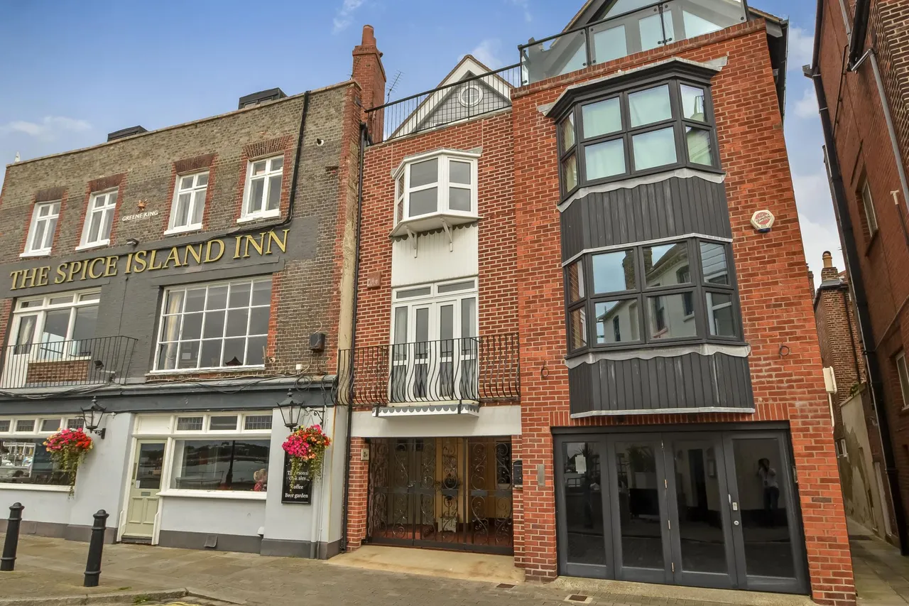 Old Portsmouth, Hampshire, photo 6