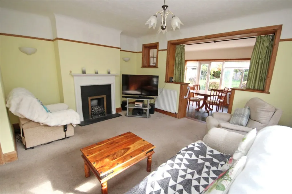 New Milton, Hampshire, photo 3
