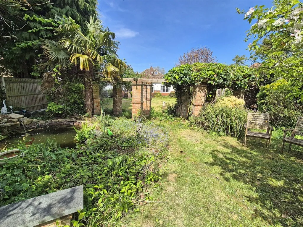 New Milton, Hampshire, photo 15