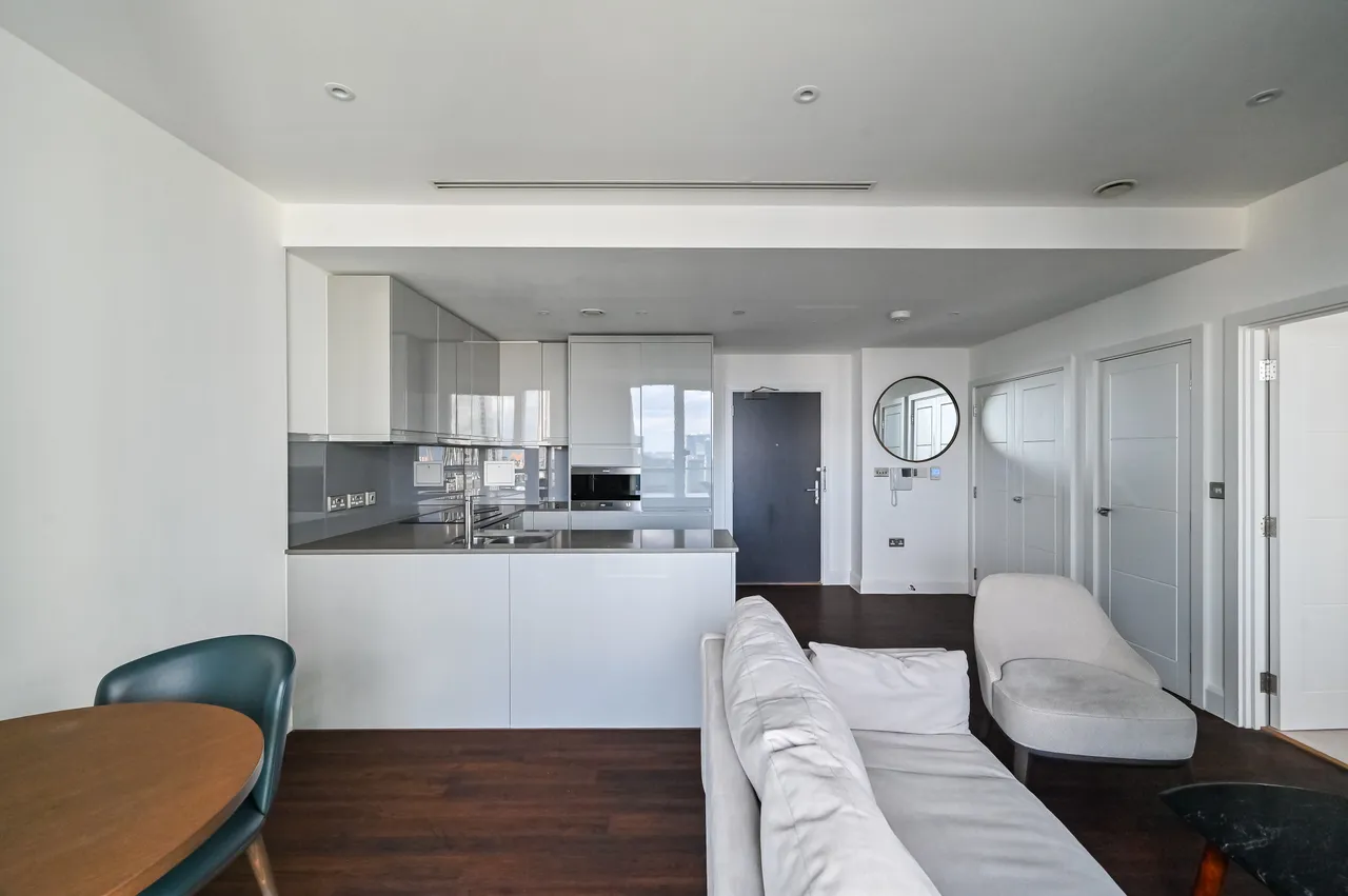 Flat 1903, Sirocco Tower, LONDON, photo 2