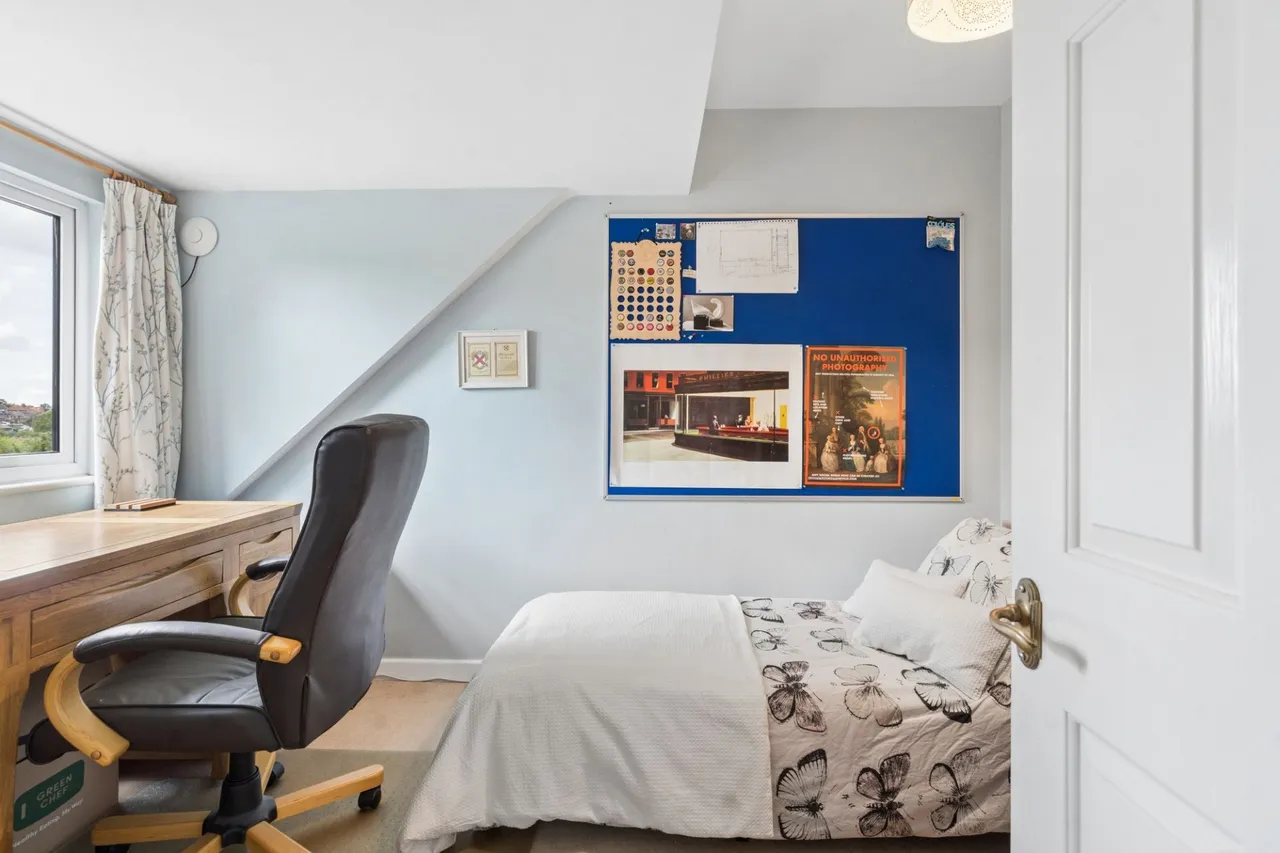 Carrington Road, High Wycombe, HP12, photo 12