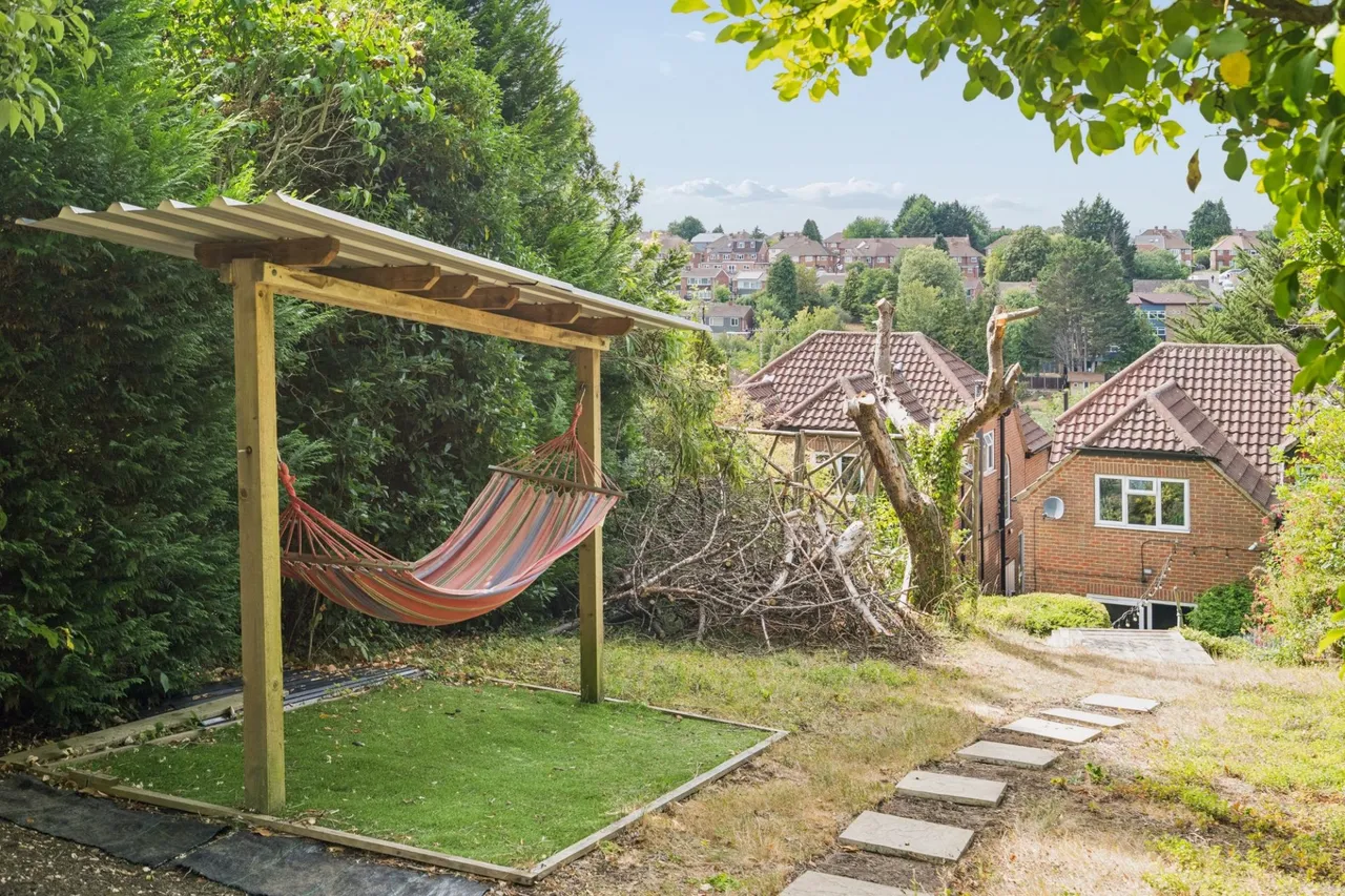 Carrington Road, High Wycombe, HP12, photo 18