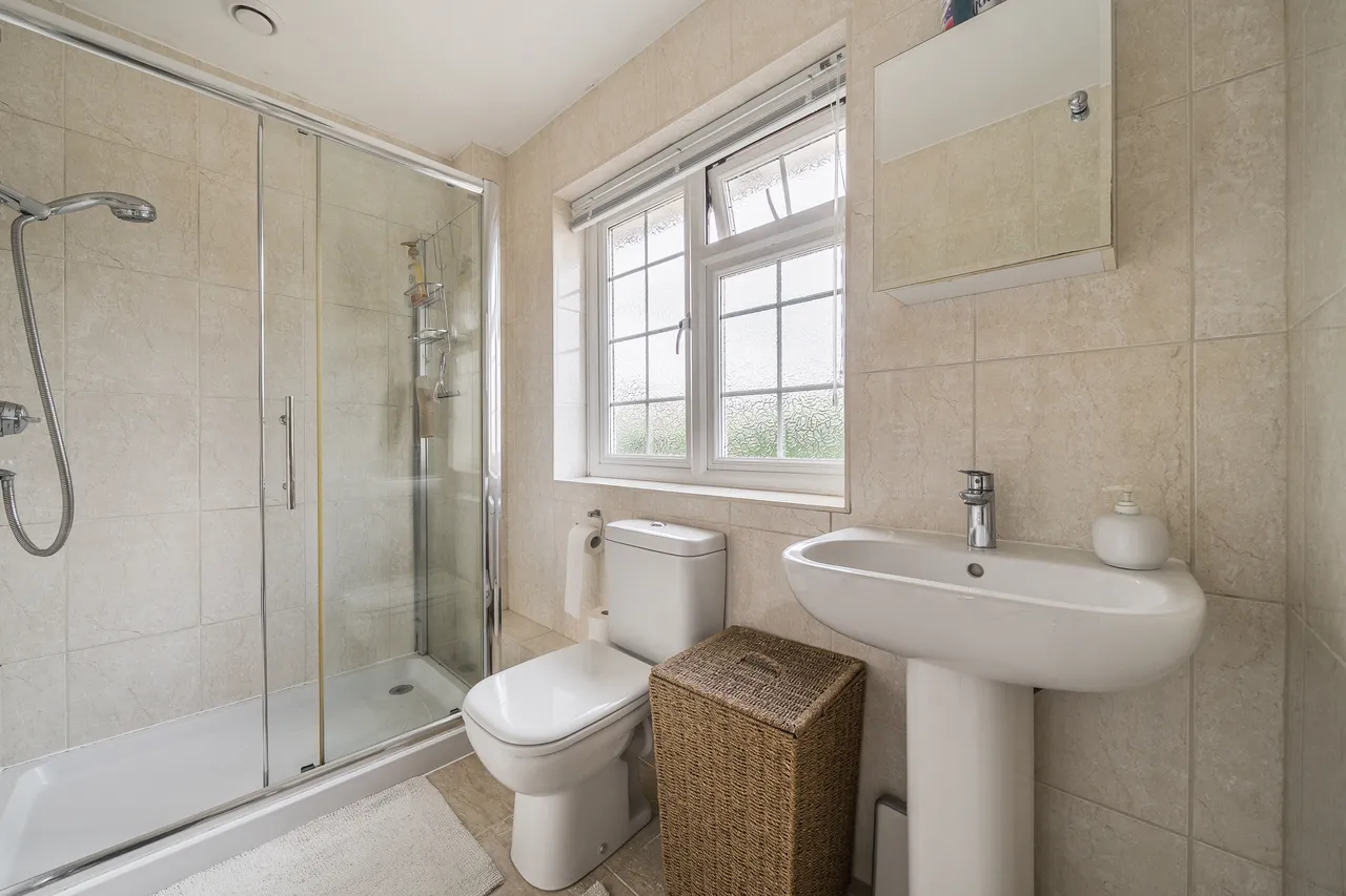 The Binghams, Maidenhead, SL6, photo 6