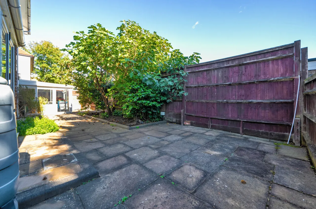 West Avenue, Worthing, BN11, photo 16