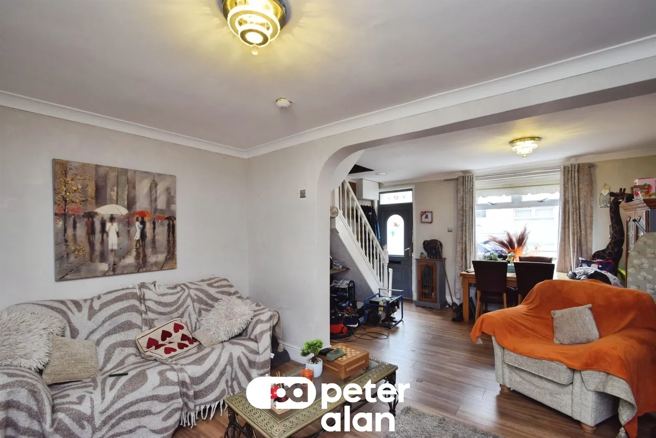 Jones Street, New Tredegar, NP24, photo 5
