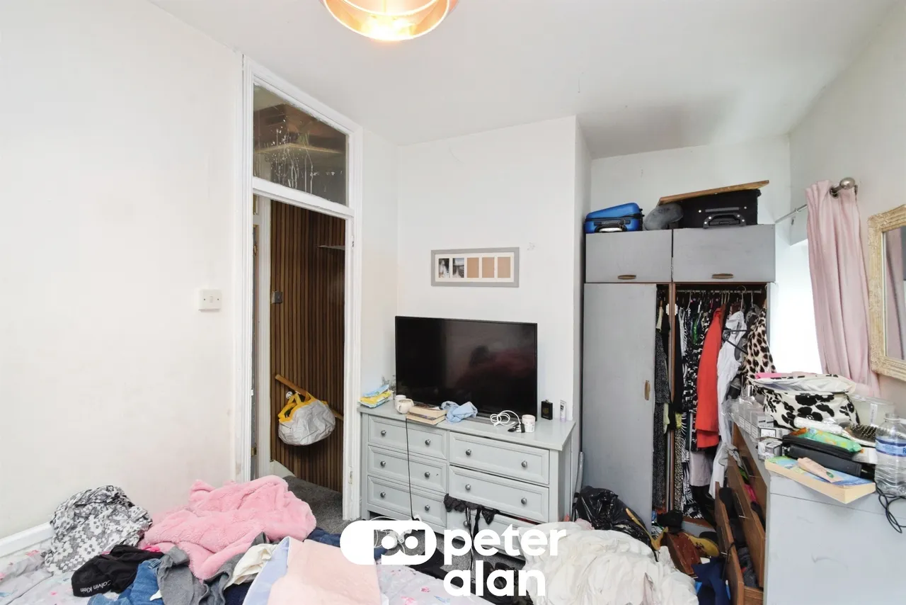 Jones Street, New Tredegar, NP24, photo 13