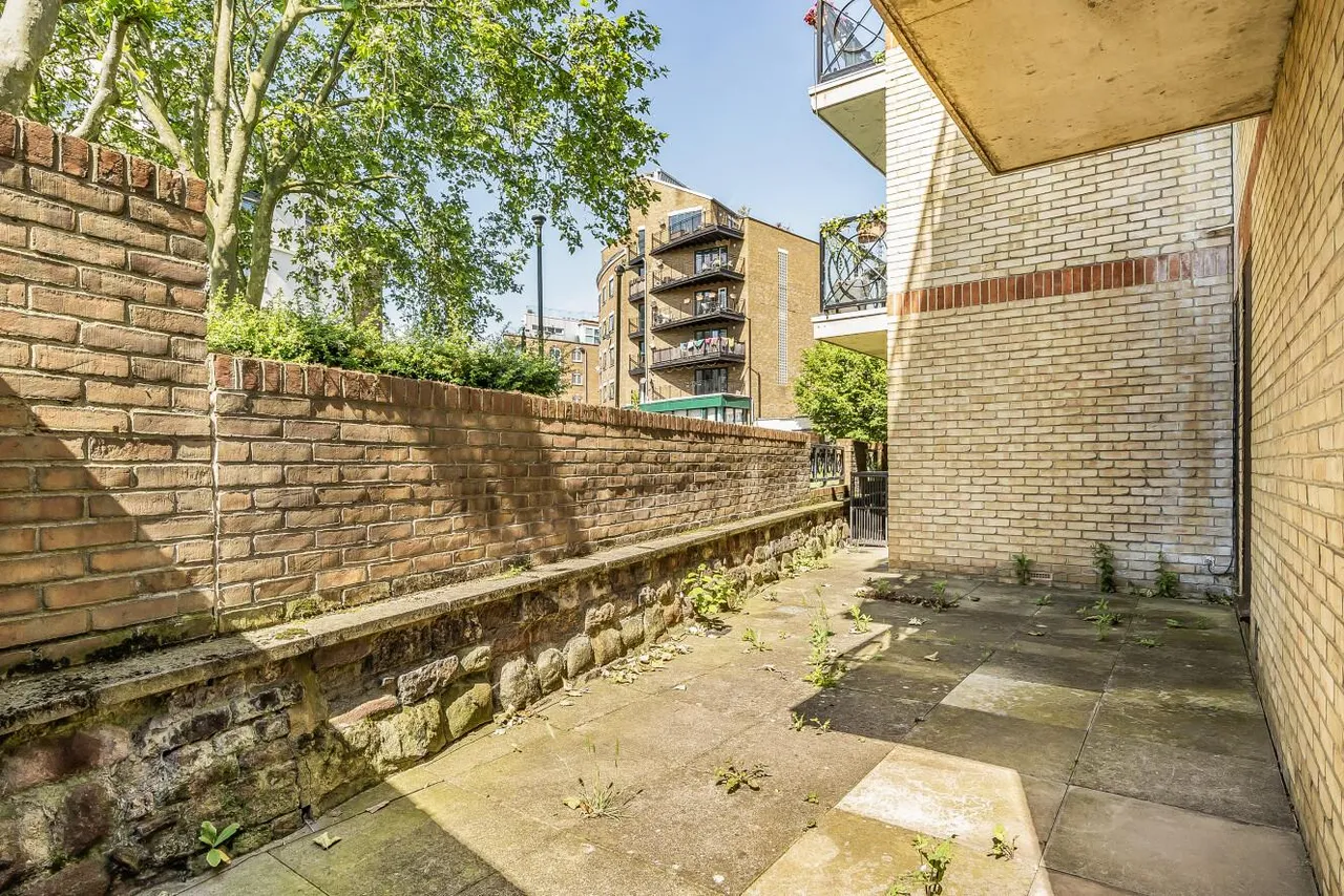 Rotherhithe Street, Surrey Quays, London, SE16, photo 9