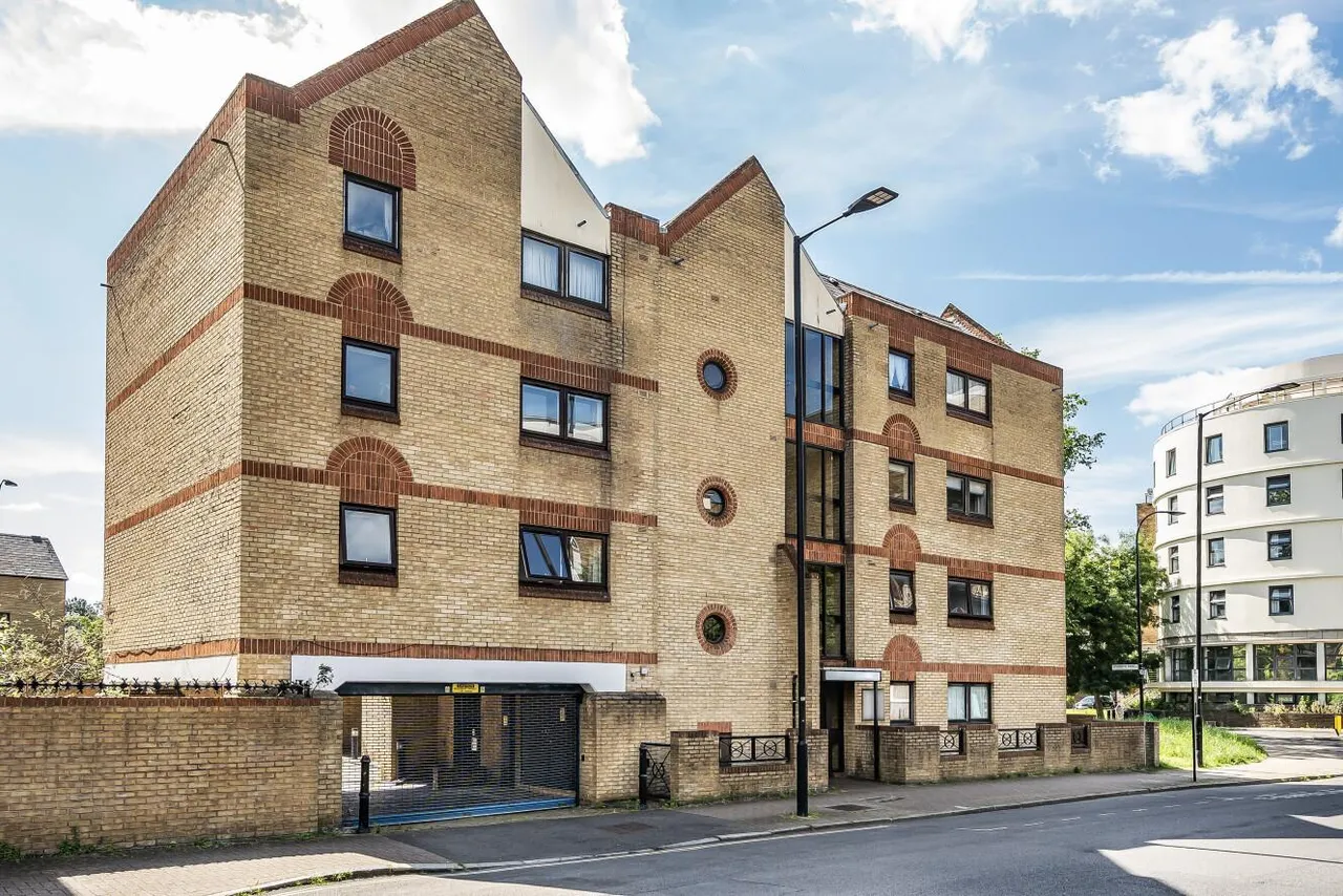 Rotherhithe Street, Surrey Quays, London, SE16, photo 5