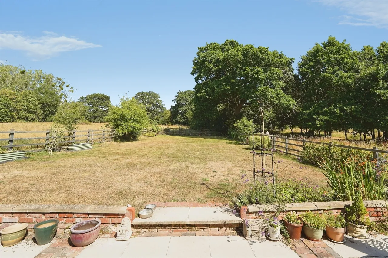 Old Orchard Lane, Colwall, WR13, photo 22