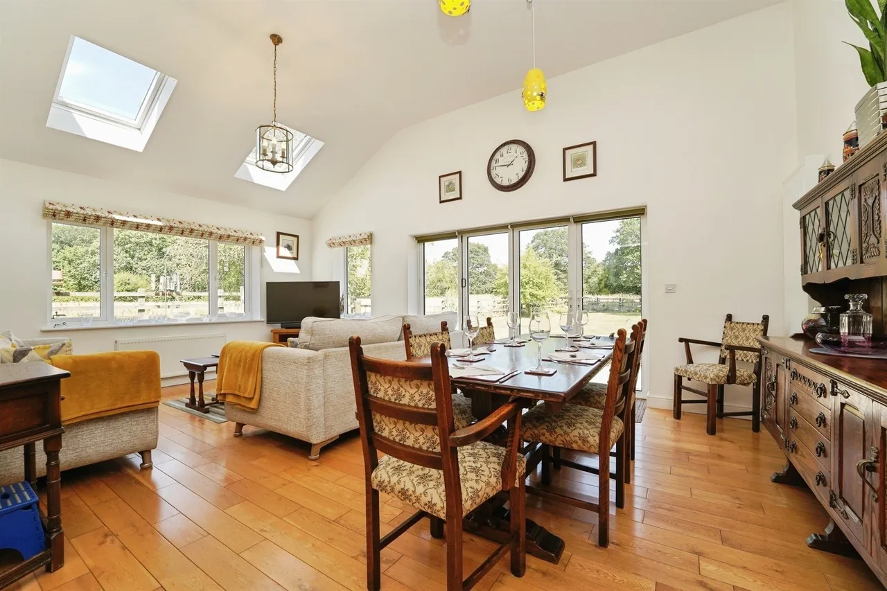 Old Orchard Lane, Colwall, WR13, photo 2