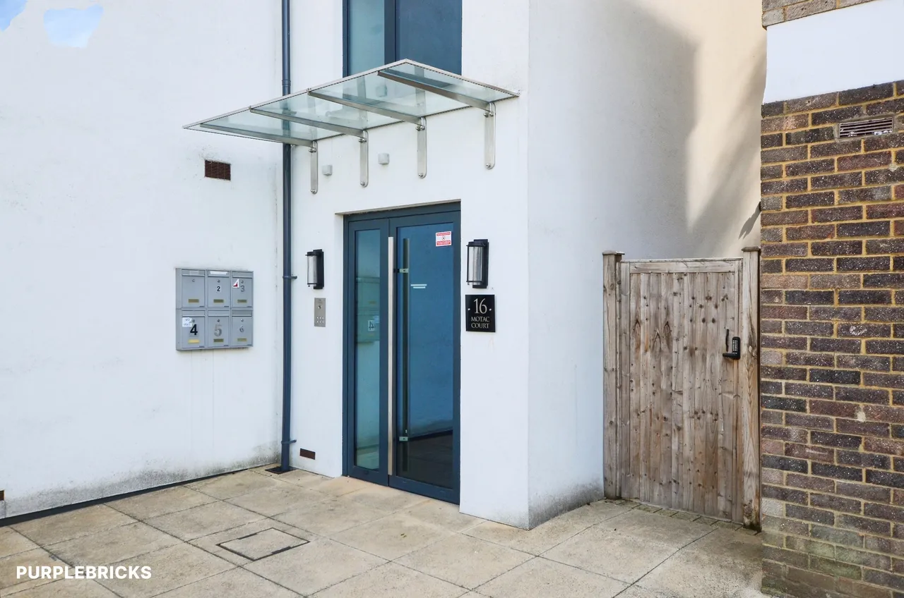 Rayners Close, Wembley, HA0, photo 20