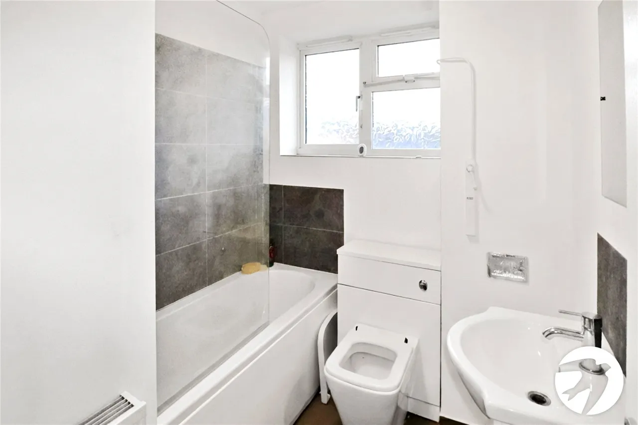 Hurst Lane, SE2, photo 4