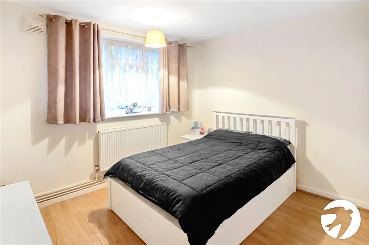 Hurst Lane, SE2, photo 5