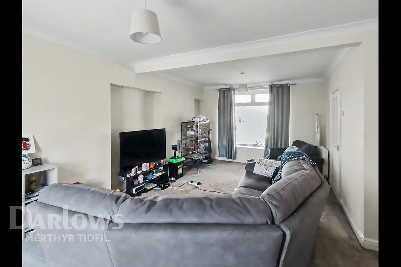 Jubilee Road, New Tredegar, photo 6
