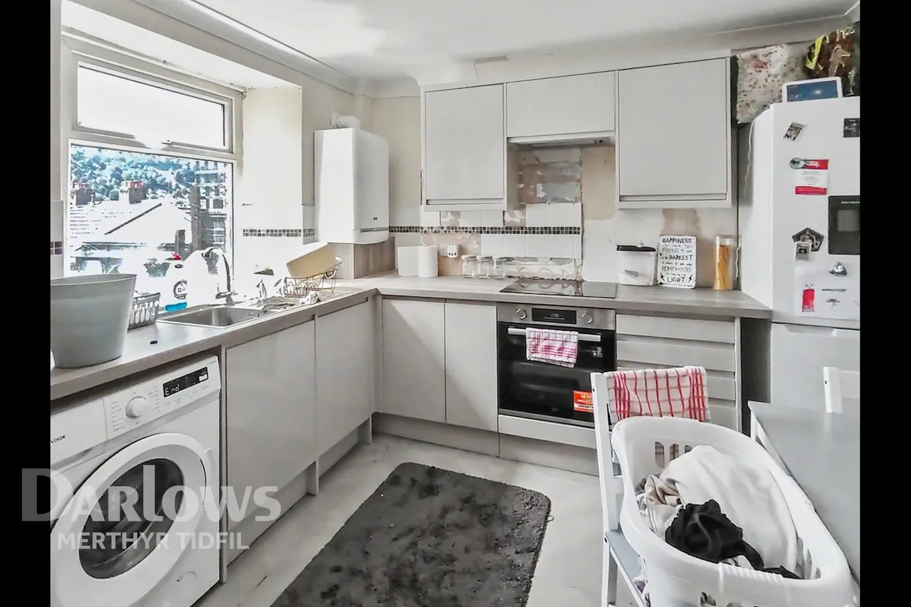 Jubilee Road, New Tredegar, photo 2