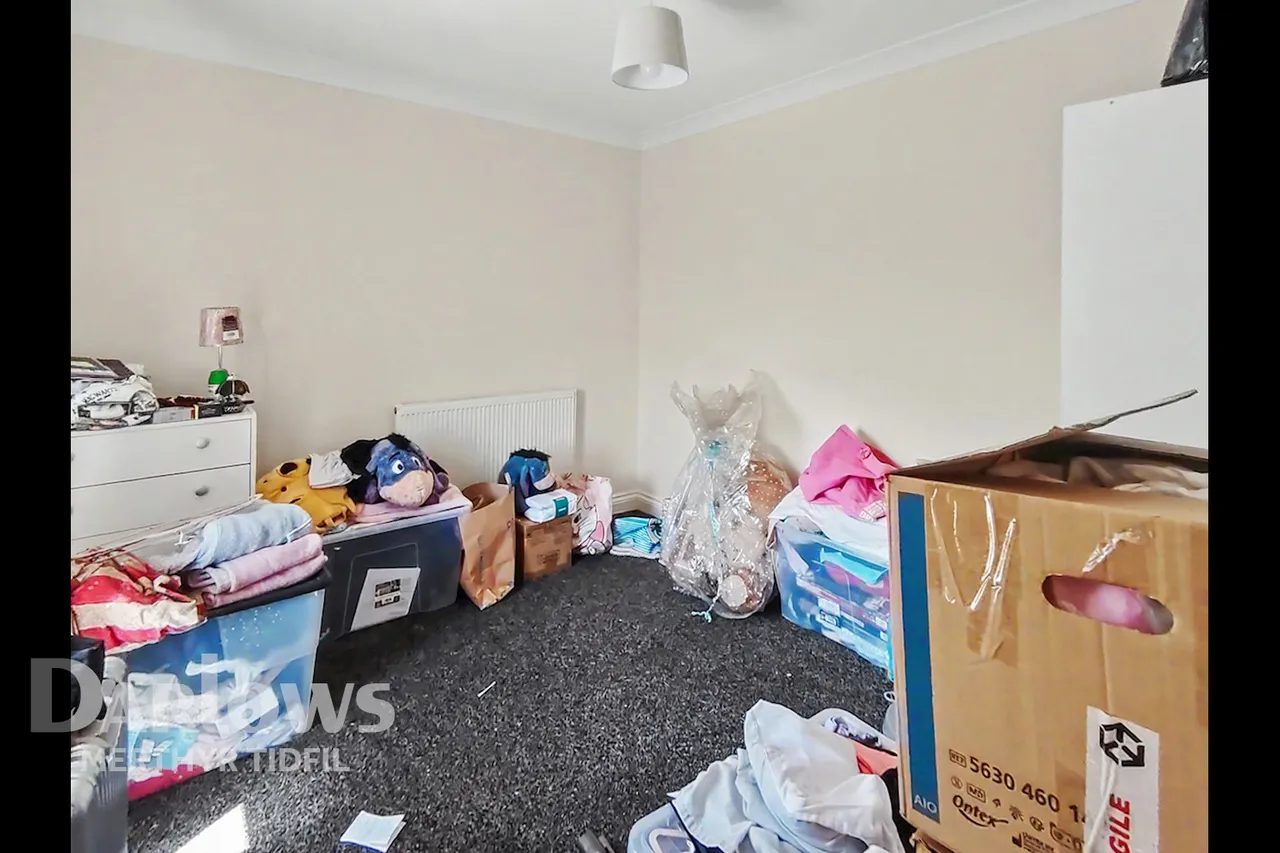 Jubilee Road, New Tredegar, photo 10