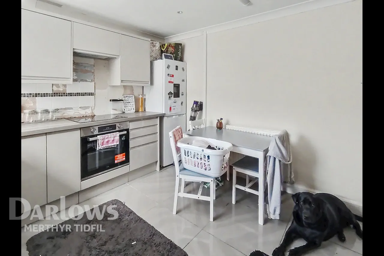 Jubilee Road, New Tredegar, photo 8