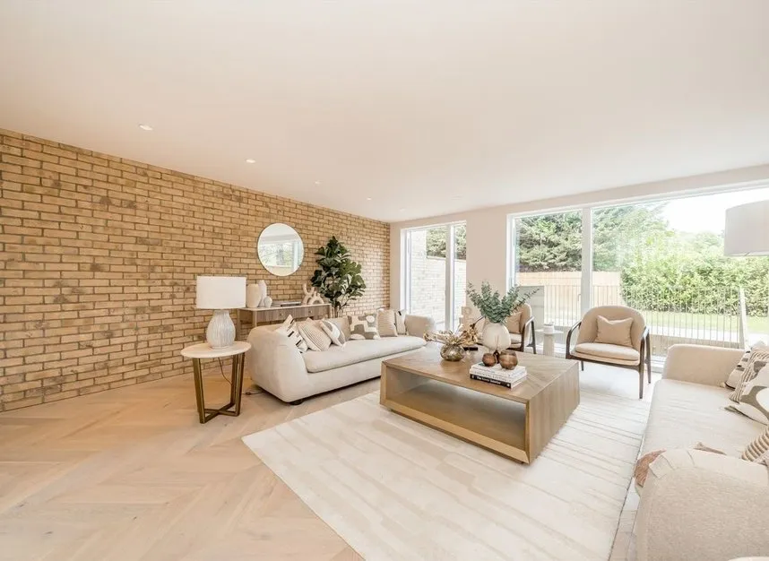 Coombe Lane, Wimbledon, SW20, photo 2