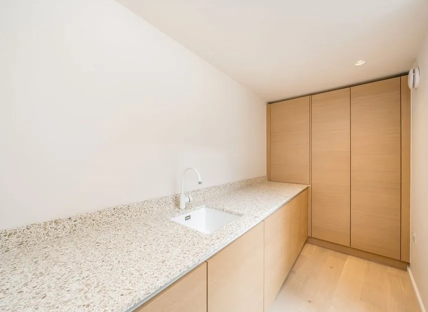 Coombe Lane, Wimbledon, SW20, photo 12