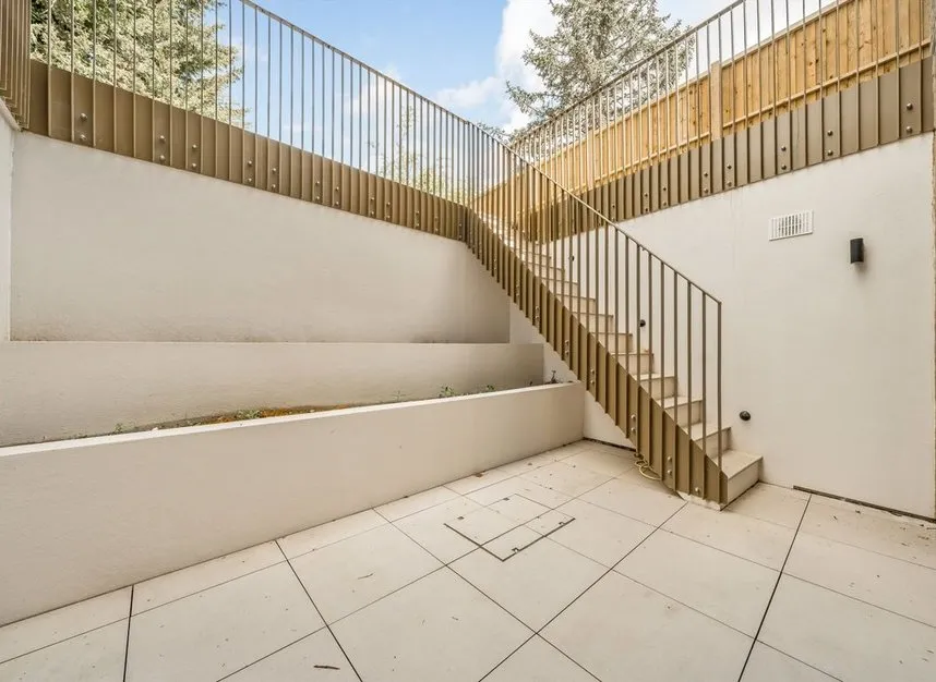 Coombe Lane, Wimbledon, SW20, photo 5